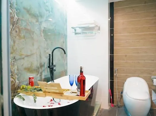 Baan Taley Da Nang Hotel & Apartment 0*,