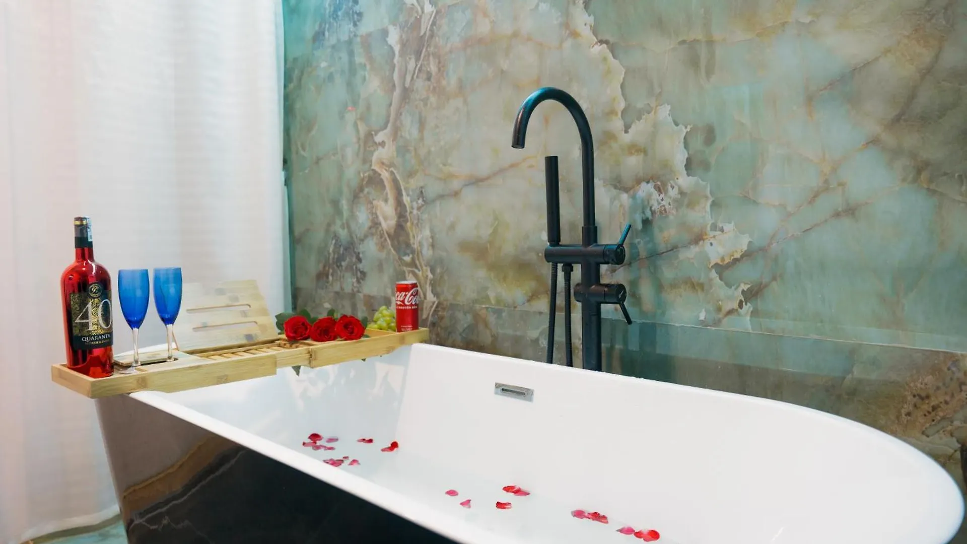 Baan Taley Da Nang Hotel & Apartment
