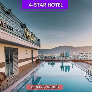 Star And Danang Da Nang